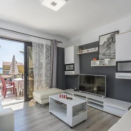 Apartment Zak Novigrad Istria Kültér fotó